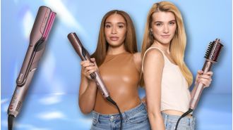 Shark has released the FlexFusion Straight, a 5-in-1 hair styler. A beauty editor shares their thoughts on its capabilities.