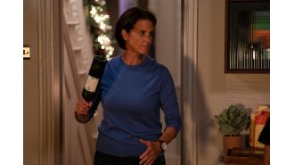 EastEnders' Eve prepares to defend herself against killer Nish.