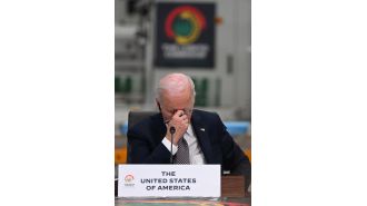 Biden nods off during meeting with African leaders.