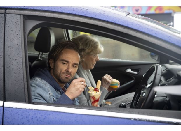 David Platt was severely hurt after being violently assaulted in an episode of Coronation Street.