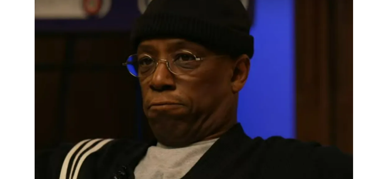 Ian Wright was taken aback by the fact that two Manchester United players did not start in their game against Arsenal in the Premier League.