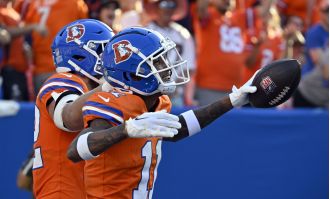 The Jaguars have acquired Josh Reynolds from the Broncos, according to a source.