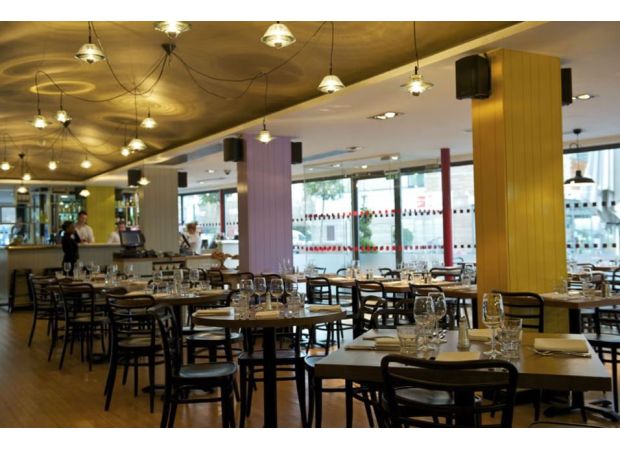 A scathing review of Gregg Wallace's restaurant, calling it a disaster.