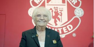 Manchester United has sadly announced the passing of beloved club legend Kath Phipps, who died at the age of 85.
