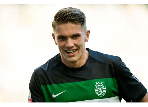 Viktor Gyokeres advised to reject Man United in favor of another Premier League team.