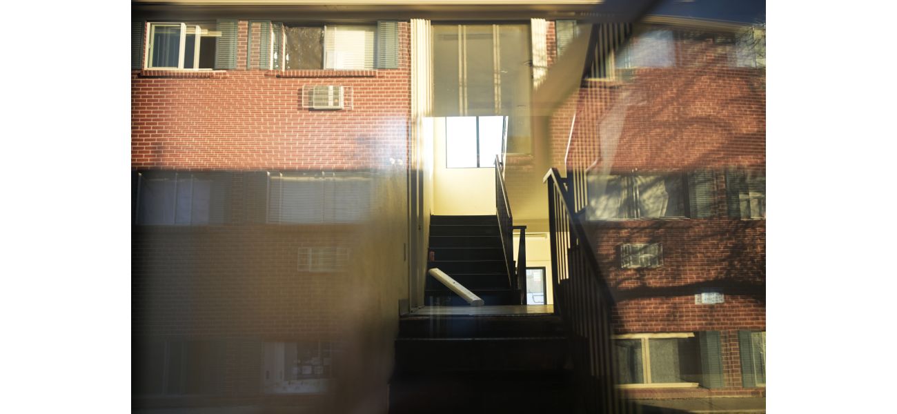 The Edge of Lowry apartments, known for a viral video, will be closing due to a settlement between the owner and the city.
