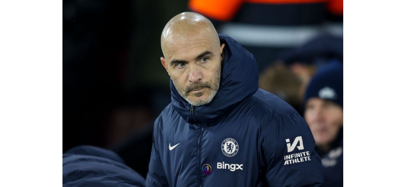 Chelsea player's representative talks about possibility of leaving club in January while rumors of him joining Manchester United surface.