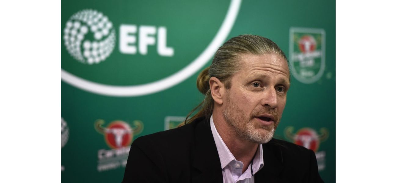 Footballer Emmanuel Petit criticizes underperforming player from Chelsea and Arsenal who has lost their drive.