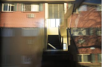 The Edge of Lowry apartments, known for a viral video, will be closing due to a settlement between the owner and the city.