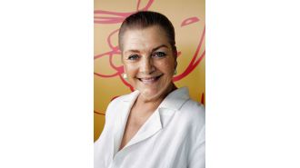 Iconic Australian fashion and television personality, Maggie Tabberer, has passed away at the age of 87.