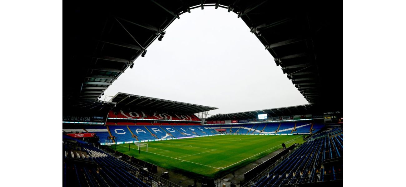 Which football matches were canceled because of Storm Darragh?