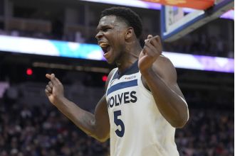 Warriors' key players come back but are still defeated by unstoppable Timberwolves.