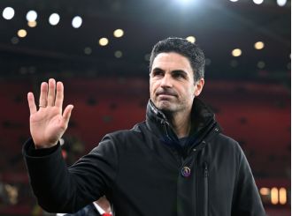 Mikel Arteta comments on ex-Arsenal teammate's impressive performance.