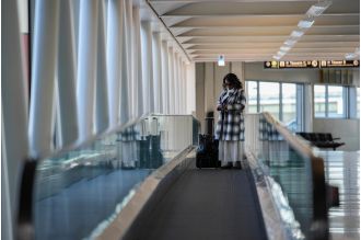 Be a helpful relative this holiday season by providing tech support to your family.