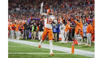 Clemson defeats SMU 34-31 with a game-winning field goal, securing ACC title and spot in CFP.