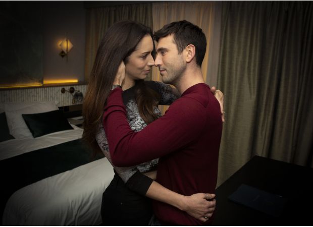 Julia Goulding from Coronation Street confirms Shona's affair and tangled web of deceit.