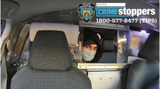 The search for the murderer of UnitedHealthcare's CEO uncovers fresh clues, yet remains largely unsolved.