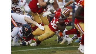 See images of the San Francisco 49ers dominating the Chicago Bears in their 38-13 victory.