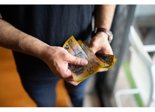 The typical Australian employee's weekly salary.