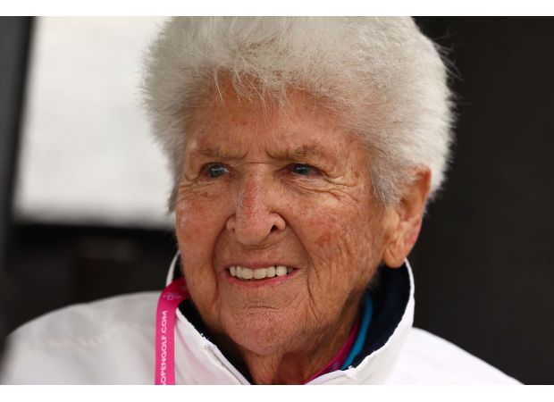 Olympic swimmer Dawn Fraser has been involved in a serious accident.