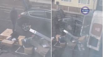 Thieves boldly rob DPD van in London street.