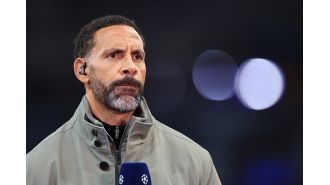 Rio Ferdinand pleads with Manchester United to get rid of underperforming players.