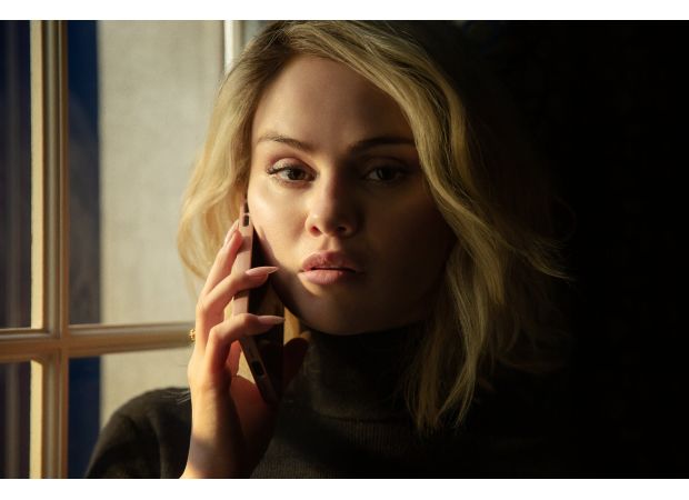 Selena Gomez says sorry for her poor Spanish accent in new Netflix movie.