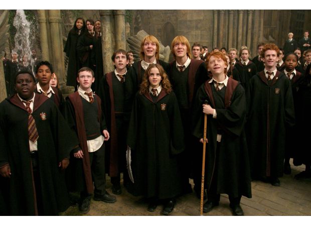 The cast of Harry Potter looks very different in new reunion photo taken 13 years after the movie was released.