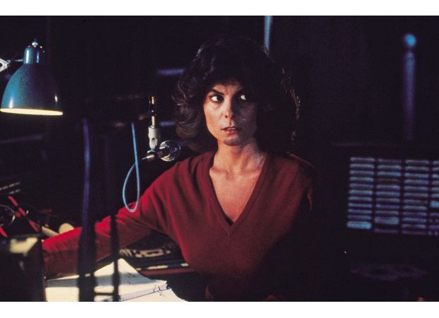 A 79-year-old actress known for her iconic 80s horror roles is seen looking ageless in a rare appearance.