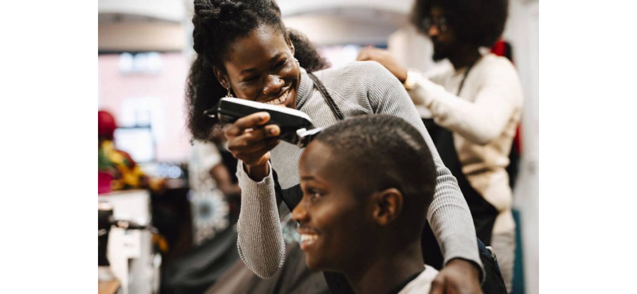High school in Maryland now has student-run barber shop and beauty salon available to students to use.