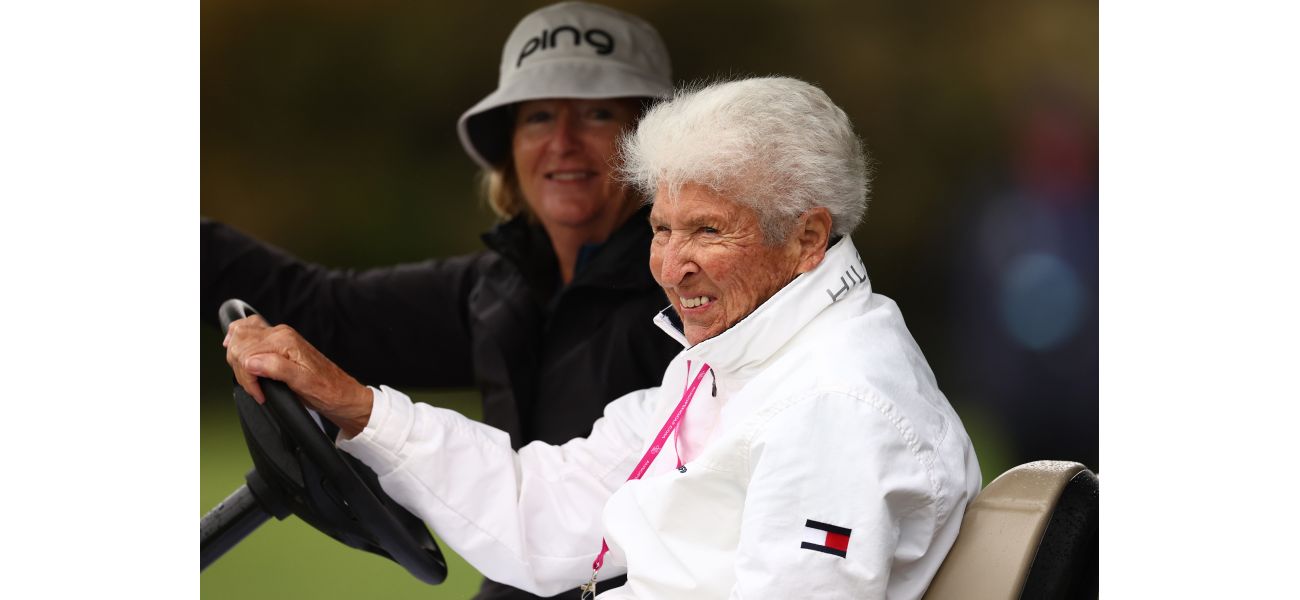 Swimming world sends positive thoughts to Dawn Fraser following hospitalization.