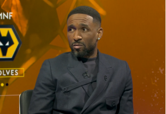 Jermaine Defoe was impressed by a legendary England and Chelsea player during their training sessions.