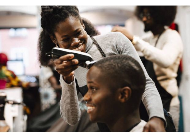 High school in Maryland now has student-run barber shop and beauty salon available to students to use.