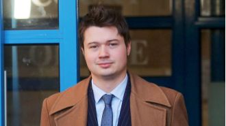 Actor from TV show Sex Education convicted of raping a minor during an acting lesson.