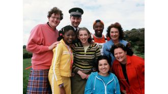 Former television actor from the 2000s looks completely different on stage almost two decades after show's finale.