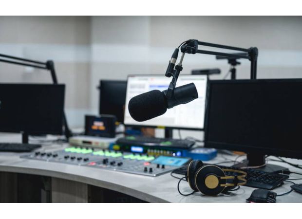 West, Jackson Jr., Smiley, and Hughley will be hosting shows on KBLA Talk 1580 during the week.