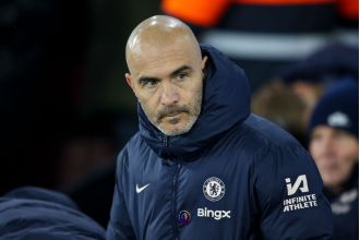 Chelsea coach Enzo Maresca given advice on how to handle a particular star player.