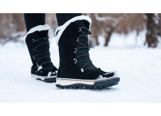Get toasty toes with these essential snow boots for ladies.