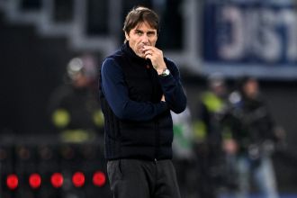 Conte urges Napoli to acquire Man Utd's £36.5m player following McTominay's success.