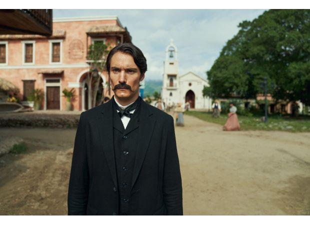 Critically acclaimed Netflix show with a perfect Rotten Tomatoes score.