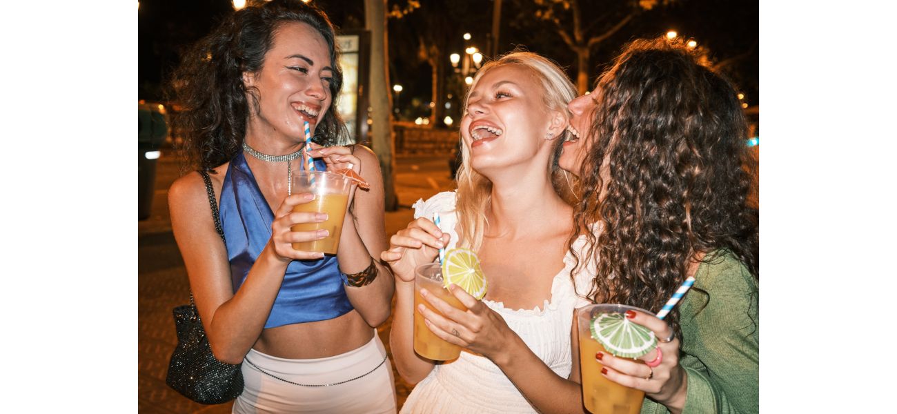 A doctor shares tips for preventing a hangover by consuming certain foods prior to drinking.