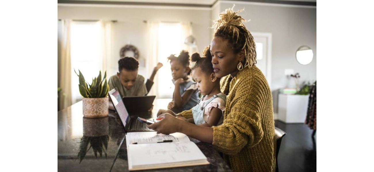 Report says states making childcare programs less regulated makes things worse for the programs.