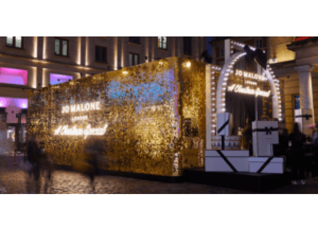 Jo Malone London is showing up in Scotland's capital, Edinburgh, just in time for the holiday season.