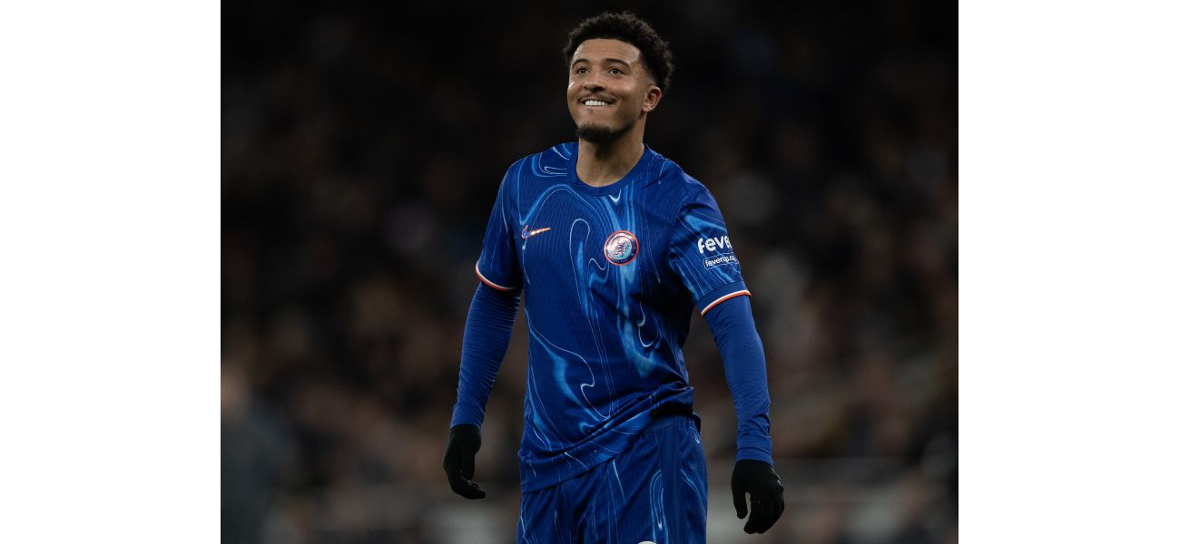Sancho shares Chelsea players' thoughts on the battle for the Premier League title.