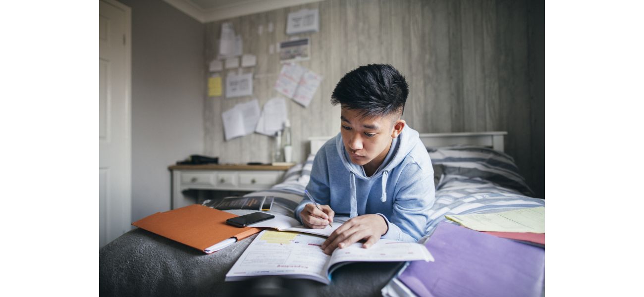 Is your teenager financially literate? Tips for ensuring they have a solid foundation.