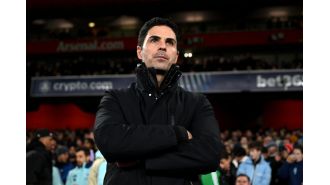 Key Arsenal player may leave for free due to delay in contract negotiations.