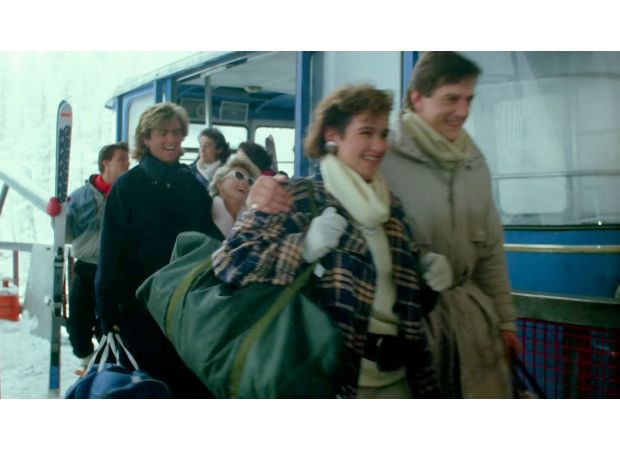 Famous stars from classic Christmas music video reunite, but they are not easily recognizable.