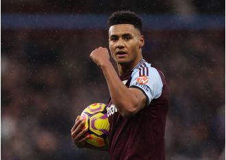 Aston Villa manager Unai Emery has dealt with concerns over Ollie Watkins' injury.