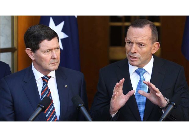 Kevin Andrews, ex-defence minister, dies after fighting cancer for a year.