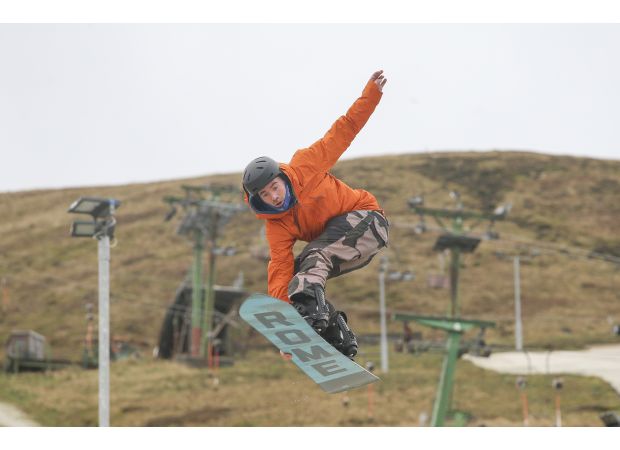 After being diagnosed with MND at 30, this person aims to become a Paralympian six years later.